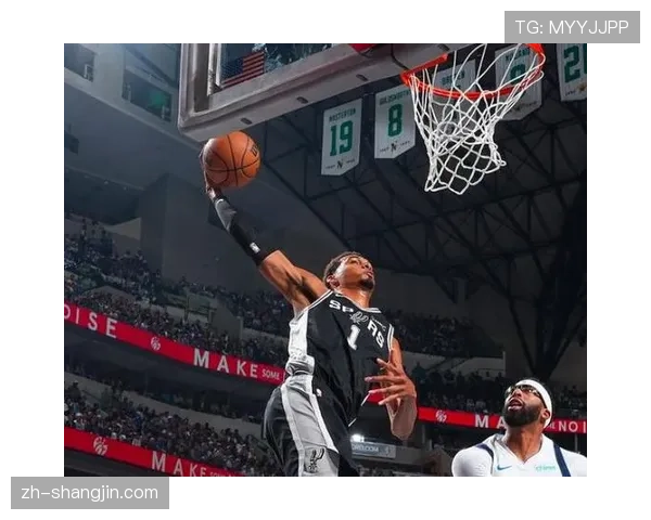 文班亚马25分8篮板5盖帽统治内线 马刺新星展现最佳防守球员实力